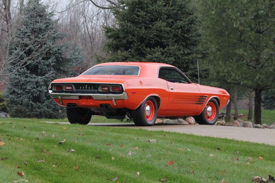  Dodge Challenger Rallye 1972 года  (фото 2 из 8)